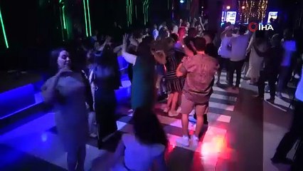 İranlılar Van'da eğlenmeye devam ediyor