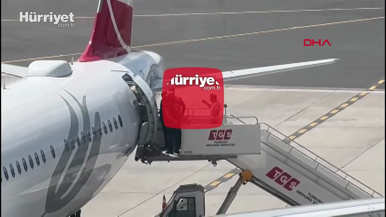 Leman Dergisi yazı işleri müdürü İstanbul Havalimanı'nda gözaltına alındı