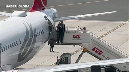 Leman Dergisi'nin yazı işleri müdürü Aslan Özdemir gözaltına alındı