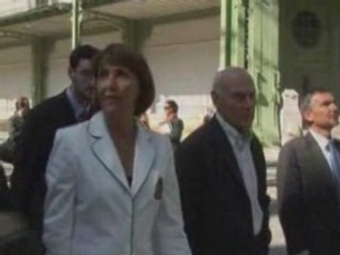 MONUMENTA : la Promenade de Richard Serra