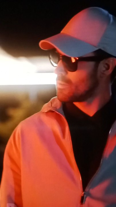 Pretend That You Love Me (Full)