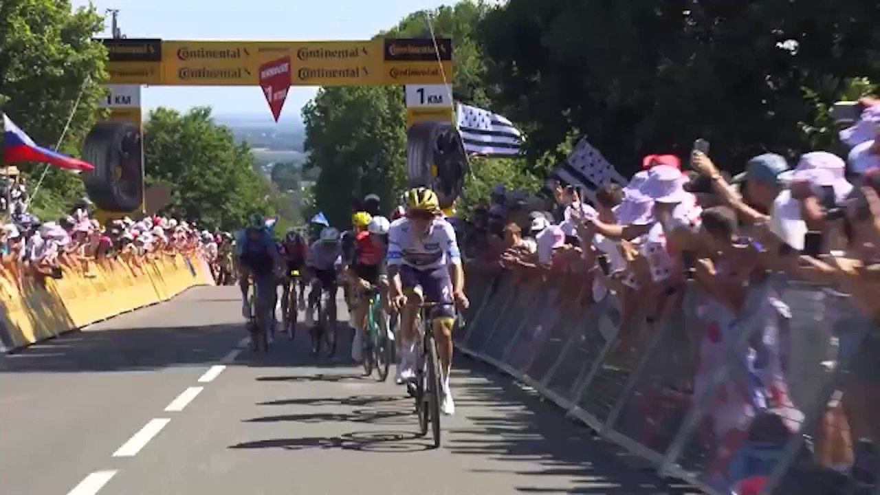 Pogacar repite y caza el amarillo el día que una caída afecta a varios favoritos
