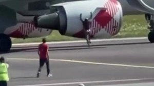 Orio al Serio: il video di Andrea Russo che corre sulla pista, nessuno lo ferma. Le polemiche sulla sicurezza dello scalo
