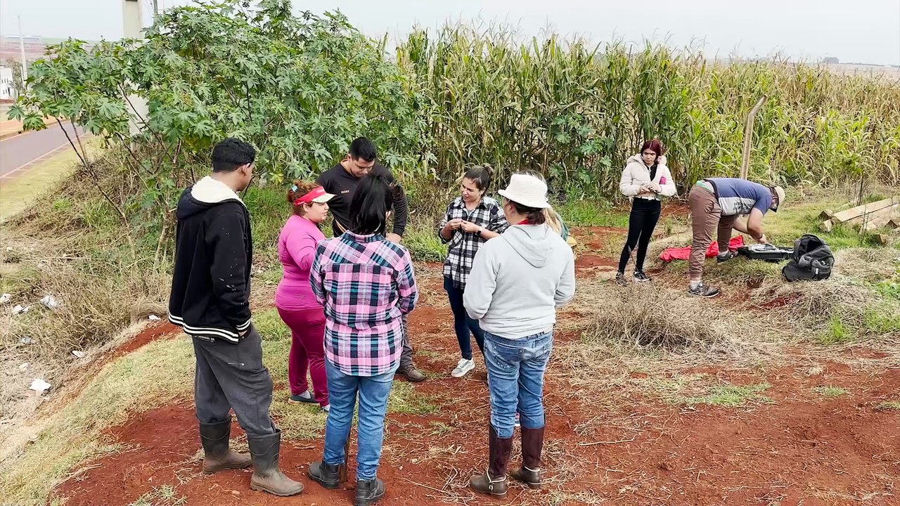 Desespero faz mãe apelar para aqueles que podem ter matado Alison: "a gente já não tem mais pra onde ir"