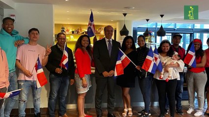 Islandia, un país de casi 400 mil habitantes que los dominicanos han convertido en su hogar