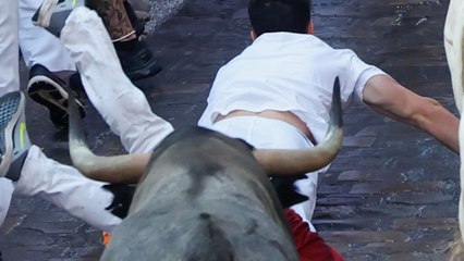 San Fermín 2025: vídeo y resumen del sexto encierro, hoy 12 de julio