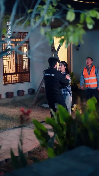 Cold CEO Refuse All Rich Beauties, But Go Crazy For This Poor Janitor Who Comes To Clean Office!