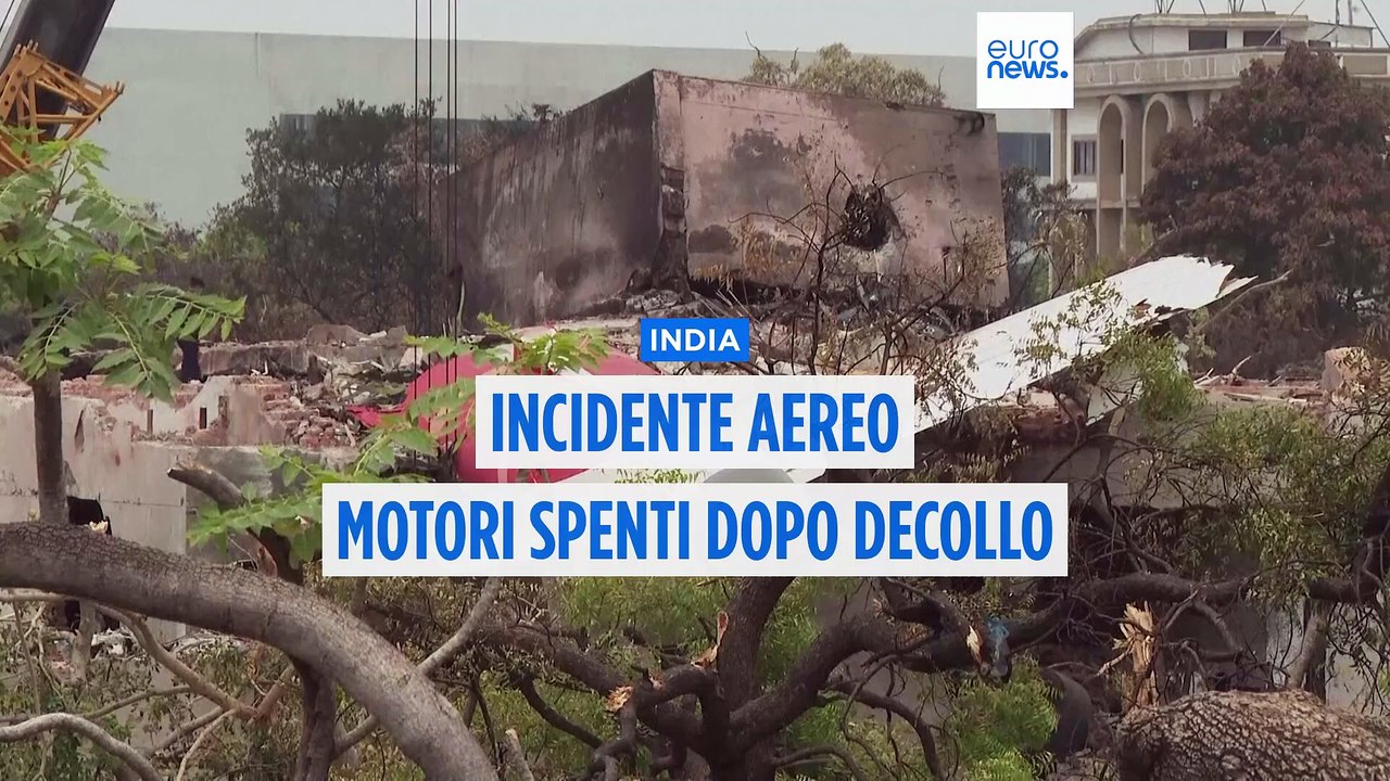 Incidente aereo in India: motori spenti poco do...