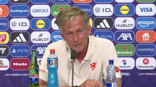 Pays-Bas - La réponse piquante du sélectionneur néerlandais à un journaliste français