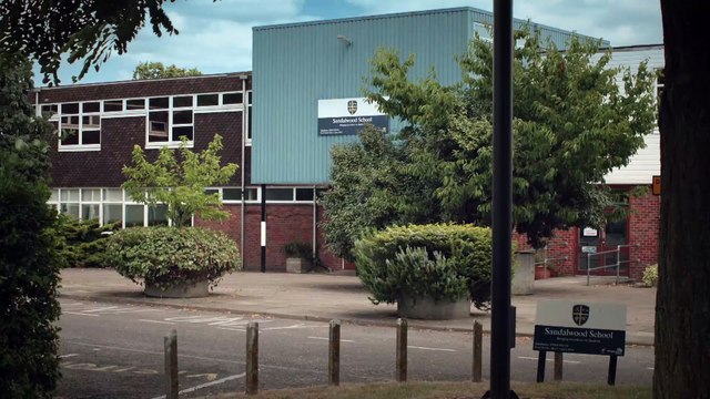 Man Down S02E03 Kindness 1080p Netflix WEB-DL DD+ 2.0 x264-TrollHD