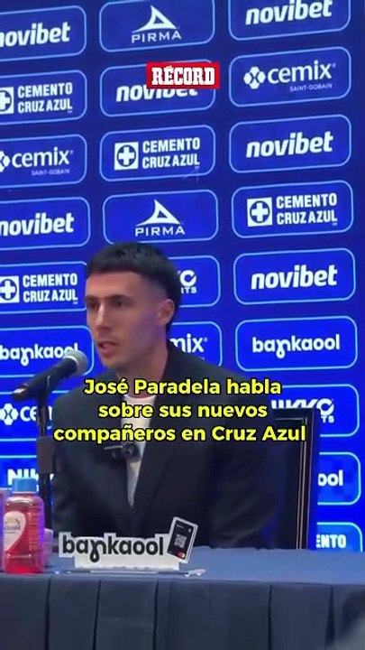 “Son grandísimos jugadores, es un placer enorme tenerlos como compañeros”. José Paradela habla sobre sus compañeros de equipo.