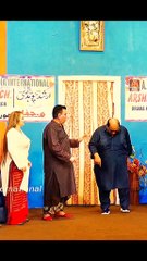 Pakistani stage drama 🤔 very funny 🤪