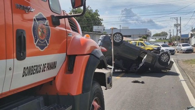 Bomberos prevén aumento en emergencias por accidentes de tránsito y por inundaciones