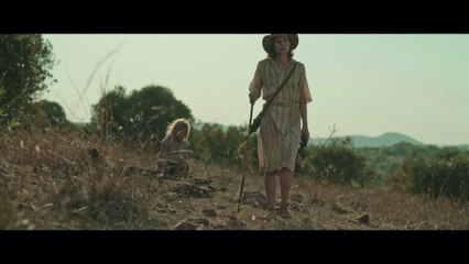 IR Z Direct Interview: Embeth Davidtz For “Don’t Let’s Go To The Dogs Tonight” [Sony Pictures Classics] - Part II