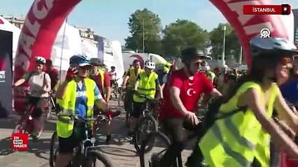 İstanbul'da 15 Temmuz şehitleri için bisiklet turu