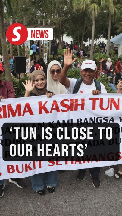 Supporters gather to celebrate Dr Mahathir’s 100th birthday