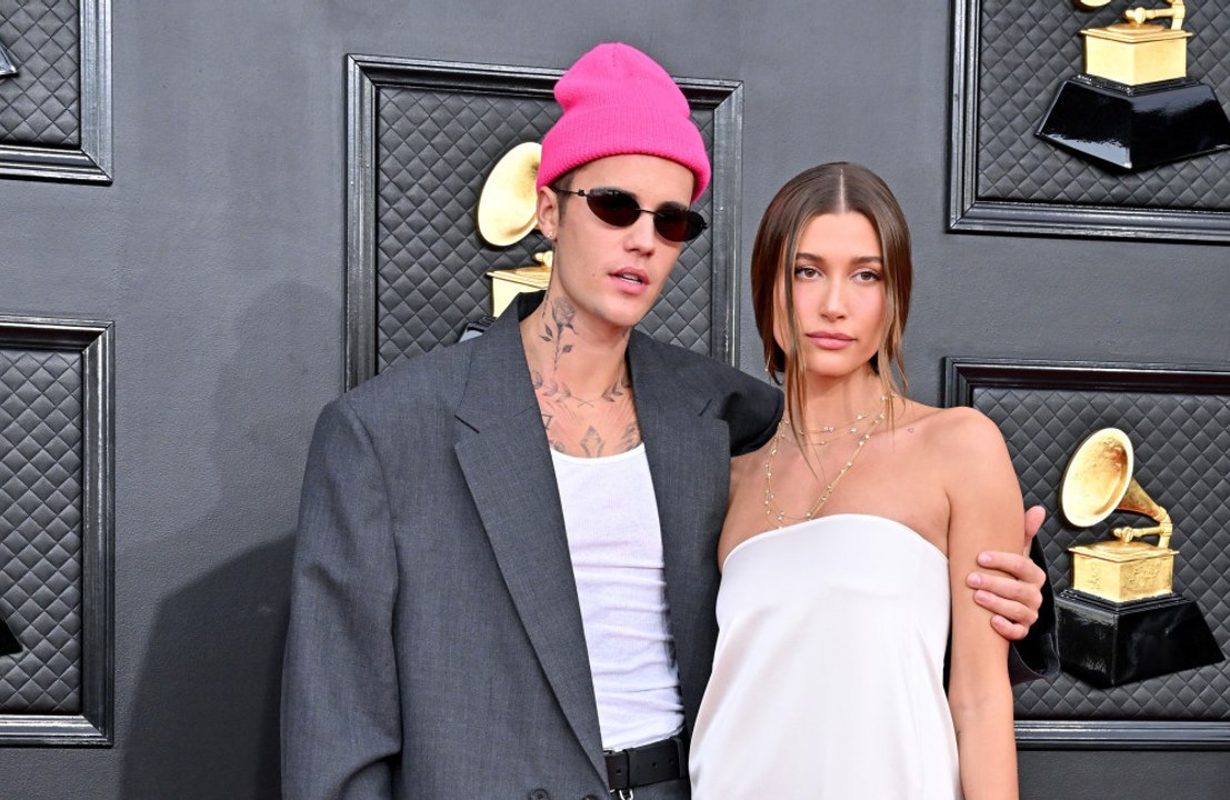 Hailey Bieber ermutigte Justin Bieber, bei 'Swag' seinem künstlerischen Instinkt zu folgen