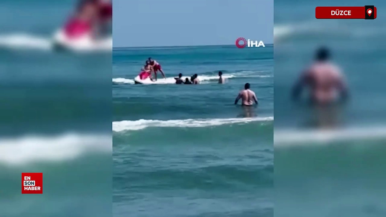 Düzce'de boğulma tehlikesi geçiren 3 çocuk ve anneyi cankurtaranlar kurtardı