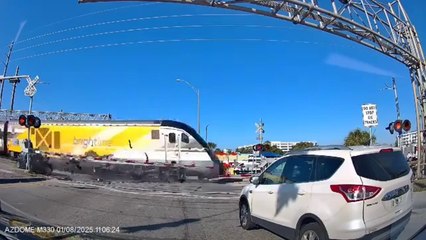 Video shows moment Brightline train collided with car in North Miami Beach (Courtery