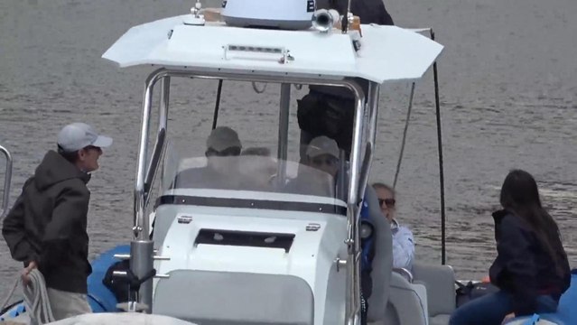 Juan Carlos I, en Sanxenxo por las regatas y sin planes de reencontrarse con la princesa Leonor