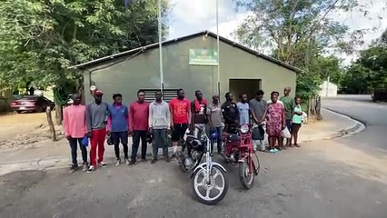Ejército detiene grupo de 15 nacionales haitianos en Las Matas de Santa Cruz