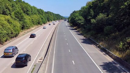 (July 2025) Watch as M54 grinds to a halt for 300-tonne delivery to Ironbridge substation