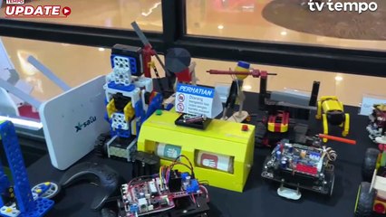 Melihat Aneka Robot dari Pengembang Robotik yang Dipajang Polri