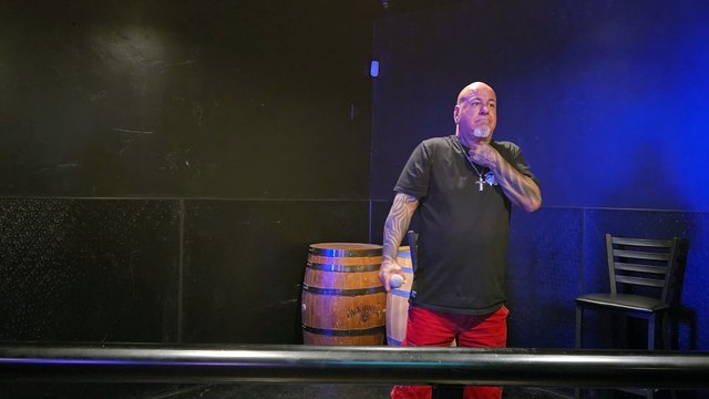 KROKUS - SCREAMING IN THE NIGHT (PERFORMED LIVE AT THE WESTERNER)