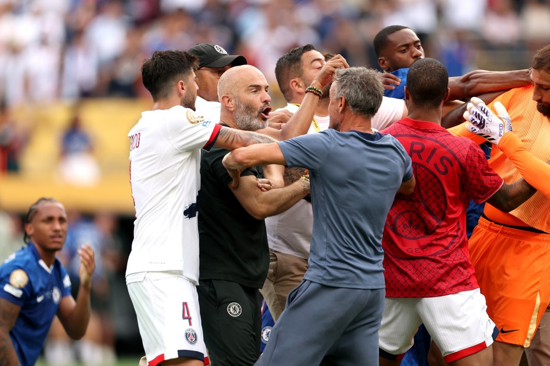 Mundial de Clubes: Luis Enrique pelea con jugadores del Chelsea tras perder la final