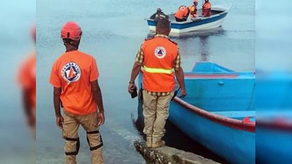 Suben a siete los fallecidos por naufragio en la playa Juanillo