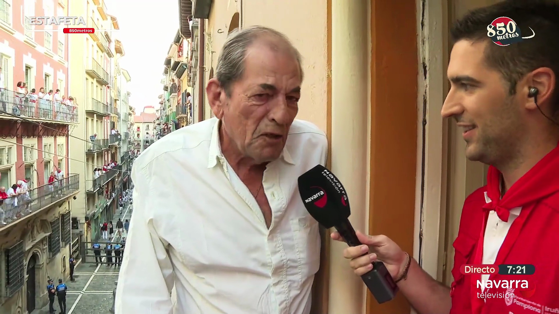 Antonio Miura observa desde Estafeta a sus toros