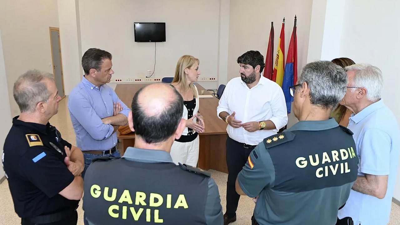 López Miras pide calma en Torre Pacheco y que cesen las "llamadas a la ...