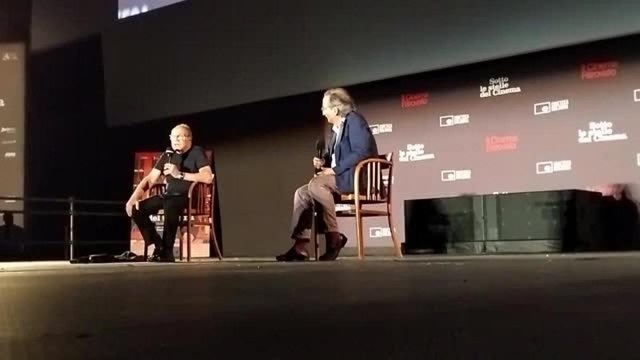 Carlo Verdone: «La notte prima di Un sacco bello e la passeggiata con Leone. L'incontro con Morricone e quando Dalla si arrabbiò per Borotalco »