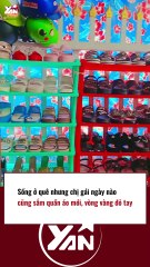 Ở quê nhưng chị gái ngày nào cũng diện đồ mới vàng đeo đầy tay