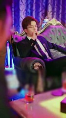 To break up, she lied about having AIDS, but the billionaire CEO kissed her without hesitation!