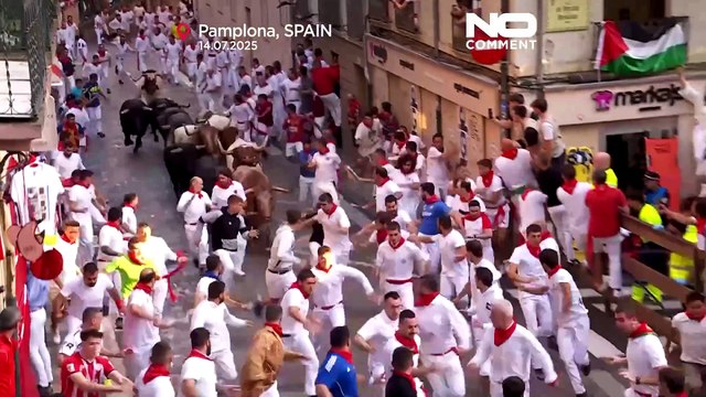 Quattro feriti nell'ultima corsa dei tori al Festival di San Fermín a Pamplona