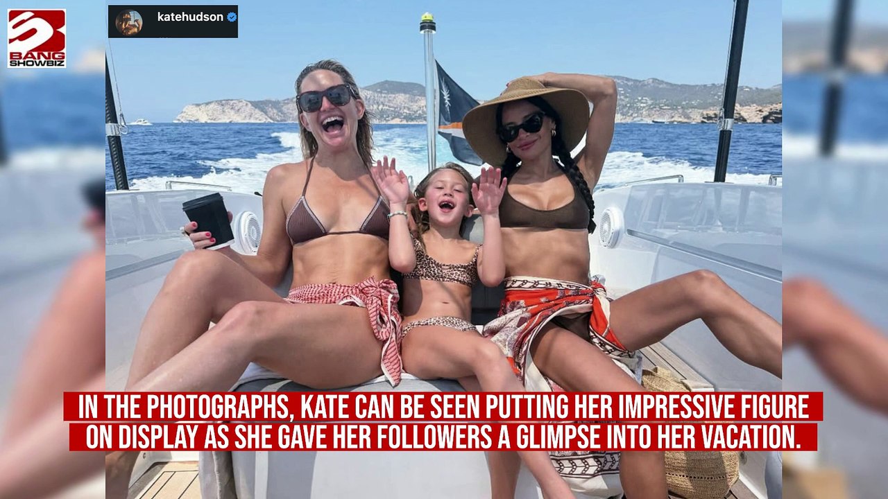 Kate Hudson shows off toned figure on Spanish girls trip