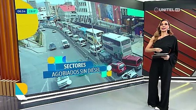 Falta de diésel afecta transporte en Bolivia: Filas en surtidores y salidas irregulares de buses