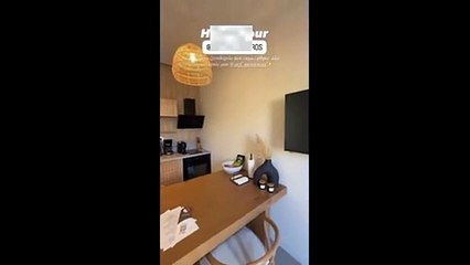 Η Τούνη στην Αντίπαρο σε πολυτελέστατο ξενοδοχείο