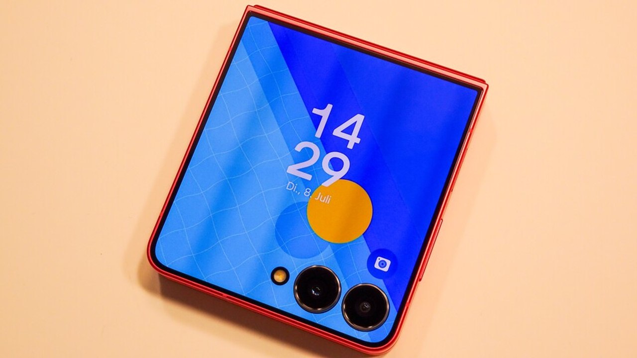 Galaxy Z Flip7: Samsung stellt neue Generation der Klapphandys vor