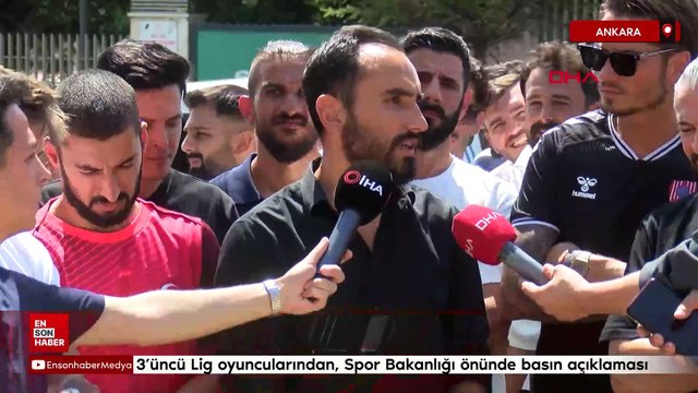 3’üncü Lig oyuncularından, Gençlik ve Spor Bakanlığı önünde basın açıklaması