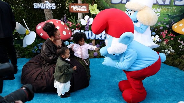 Pregnant Rihanna Is All Smiles with Sons RZA, 3, and Riot, 1, as They Meet Papa Smurf at Smurfs L.A. Premiere