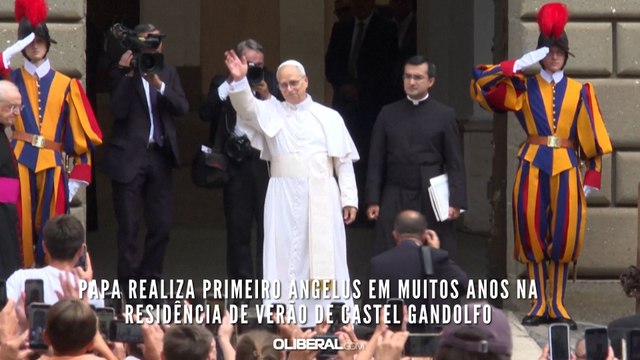 Papa realiza primeiro Angelus em muitos anos na residência de verão de Castel Gandolfo