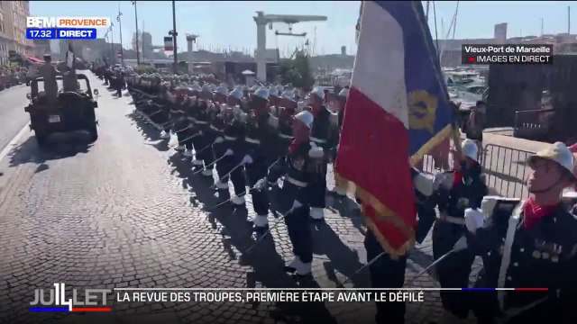 14-Juillet à Marseille: la revue des troupes vue depuis le Command Car avant le défilé militaire