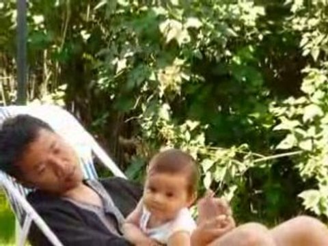 Thimo et son papa font les fous