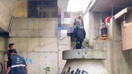 VIDEO | Encontraron a dos niñas que vivían entre roedores y humedad bajo un puente en Rionegro