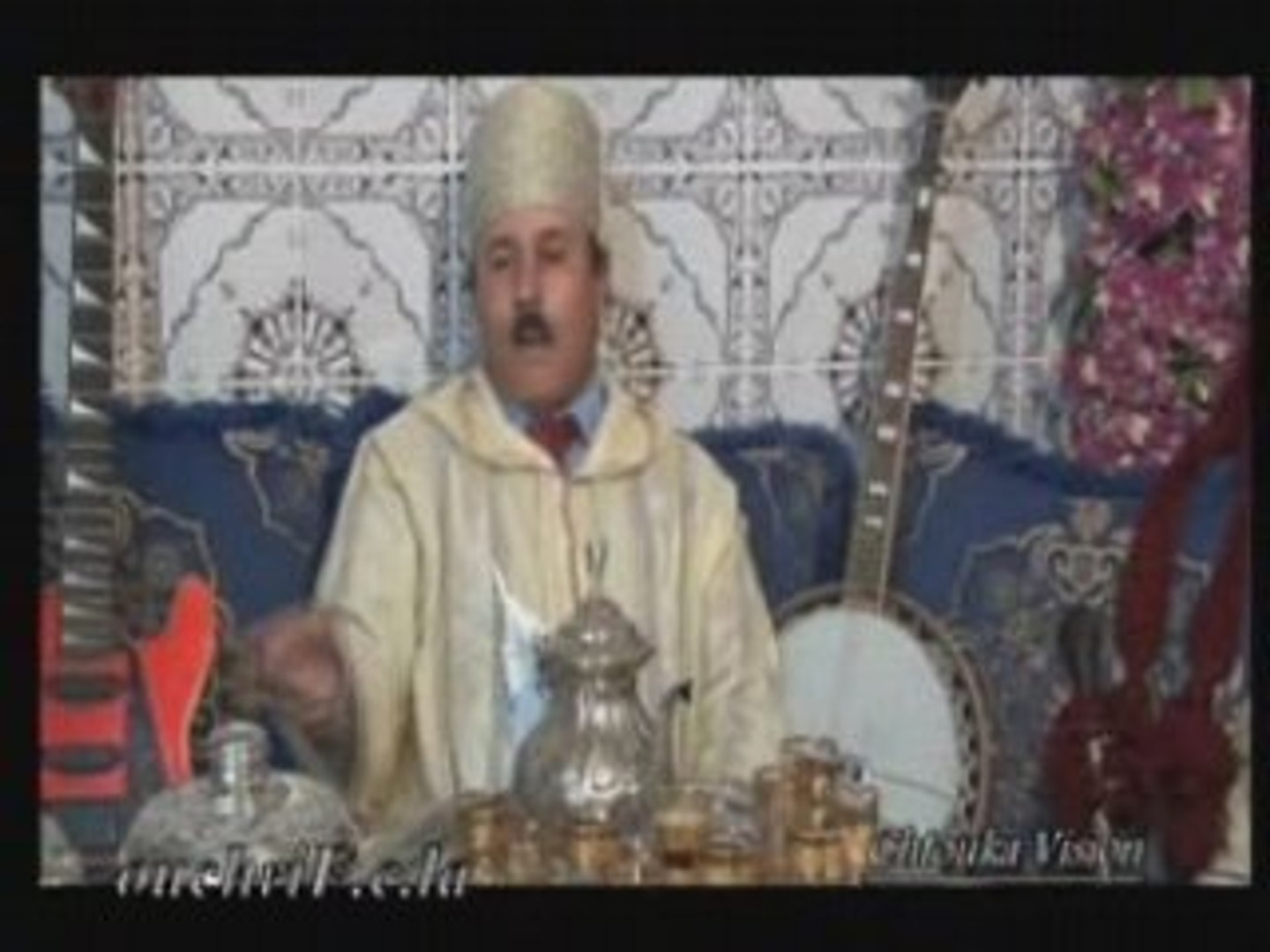Lhoucine Lbaz " sbah lkhir ayajdig oumlil " - Vidéo Dailymotion