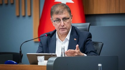 İzmir Büyükşehir Belediye Meclisinde AKP’nin önergesi tartışma yarattı: Bunlar nasıl cümleler?