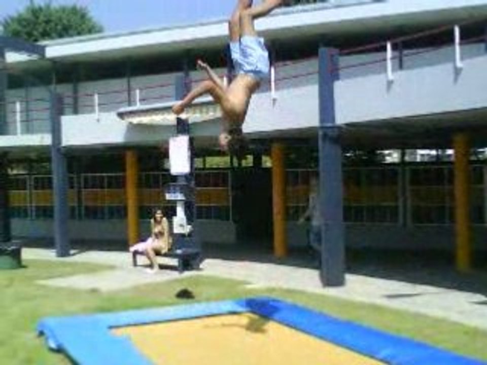 bo goss                 grand venne renens bourdo
