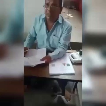 अब बिहार में आपका वोट जोड़ने के लिए भी रिश्वत मांगी जा रही है। एक वोट जोड़ने का 40₹!: Tejaswi Yadav #TejaswiYadav #bihar #biharelection2025 #eci #malgudiexpress #malgudinews #news #TopNews| Subscribe | Comment | Like | Share |